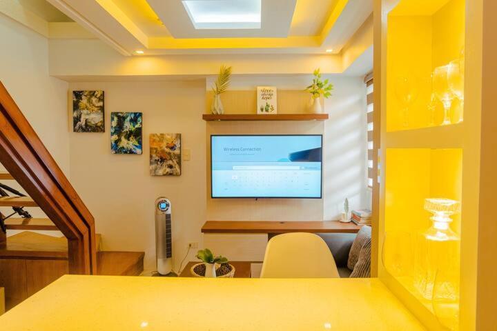 Yong'S Place At Isabelle De Valenzuela Manila Exterior photo